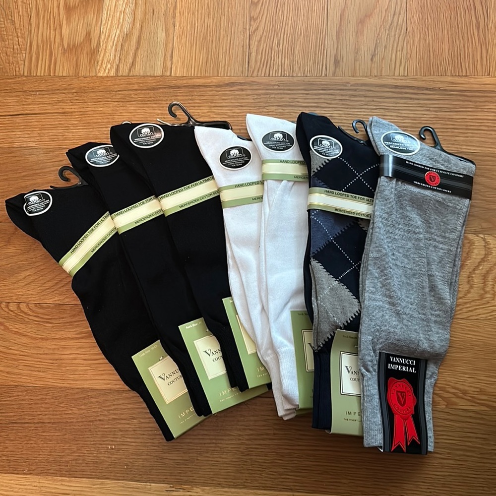 7 piece men’s sock bundle - new never worn with tags NWT